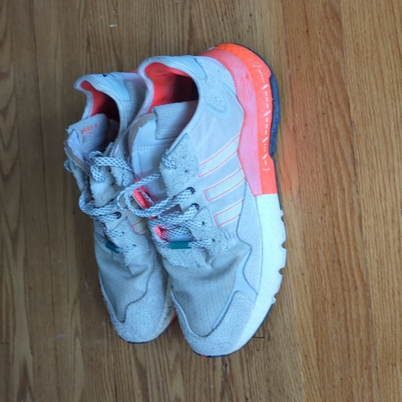 Gently Used Adidas Nite Joggers size 10 - Picture 3 of 4